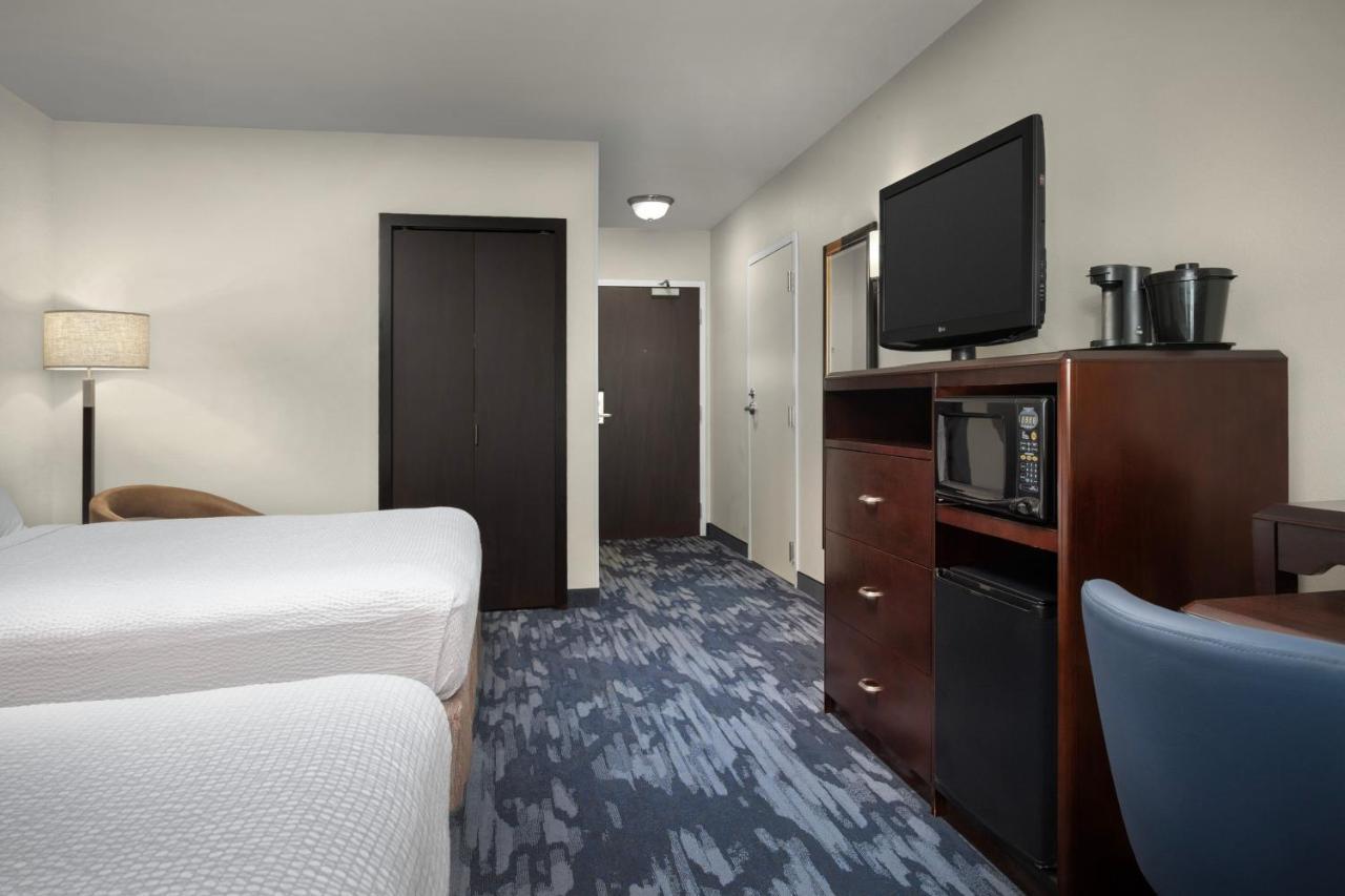 Fairfield By Marriott Tacoma Puyallup Bagian luar foto