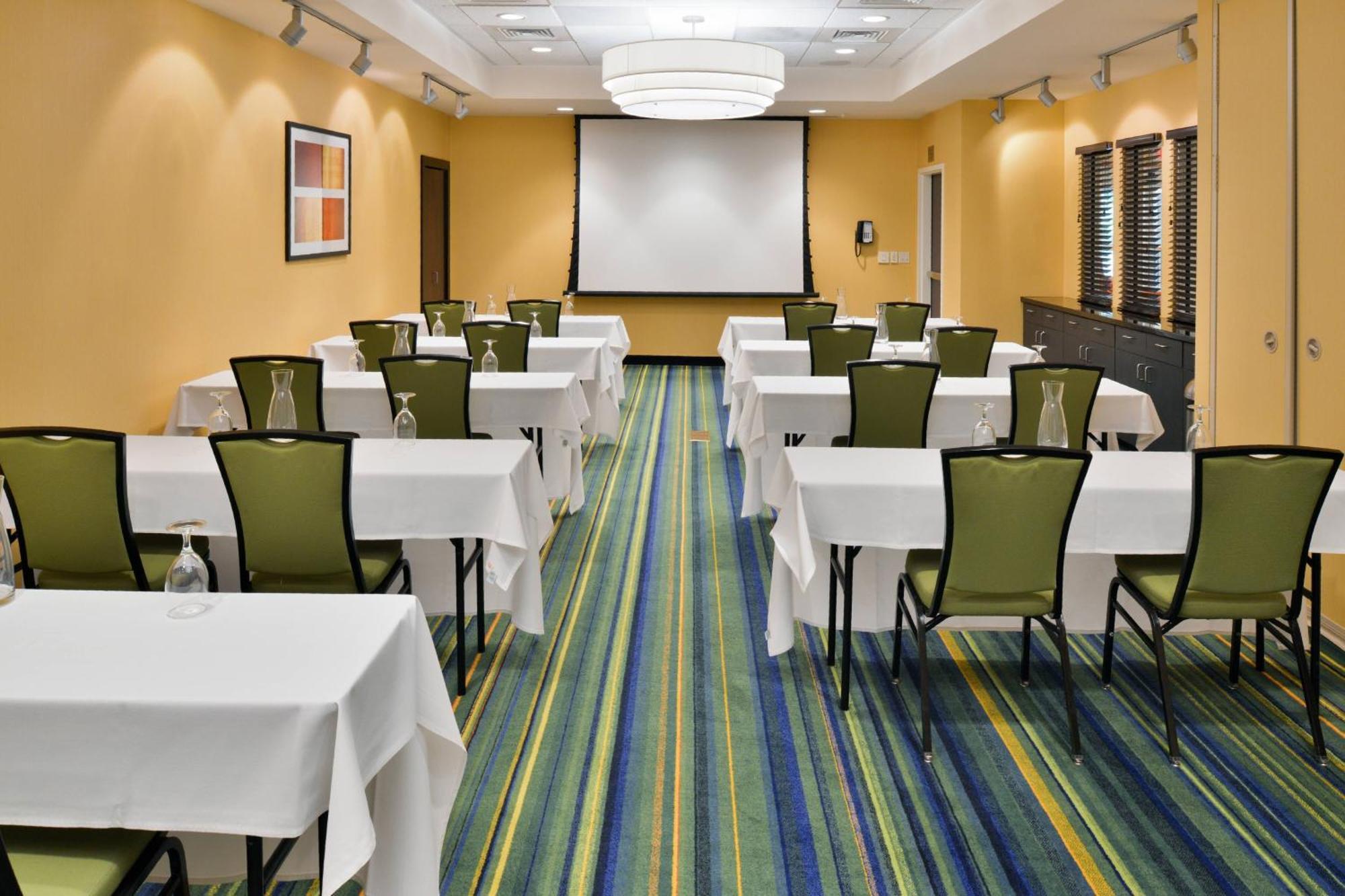 Fairfield By Marriott Tacoma Puyallup Bagian luar foto